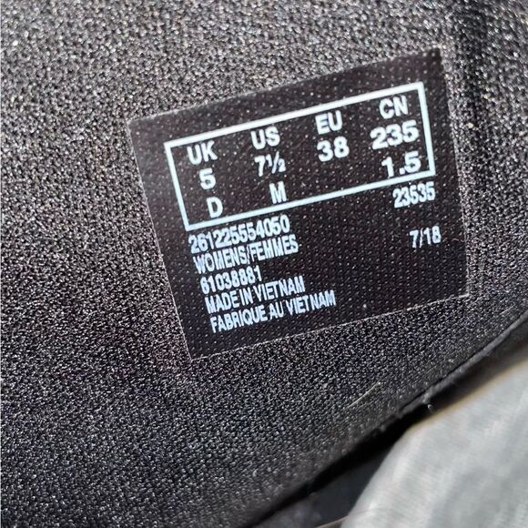 Clarks Cloudsteppers Sillian Sway Black Nubuck Suede Bootie 7.5 - Picture 6 of 6